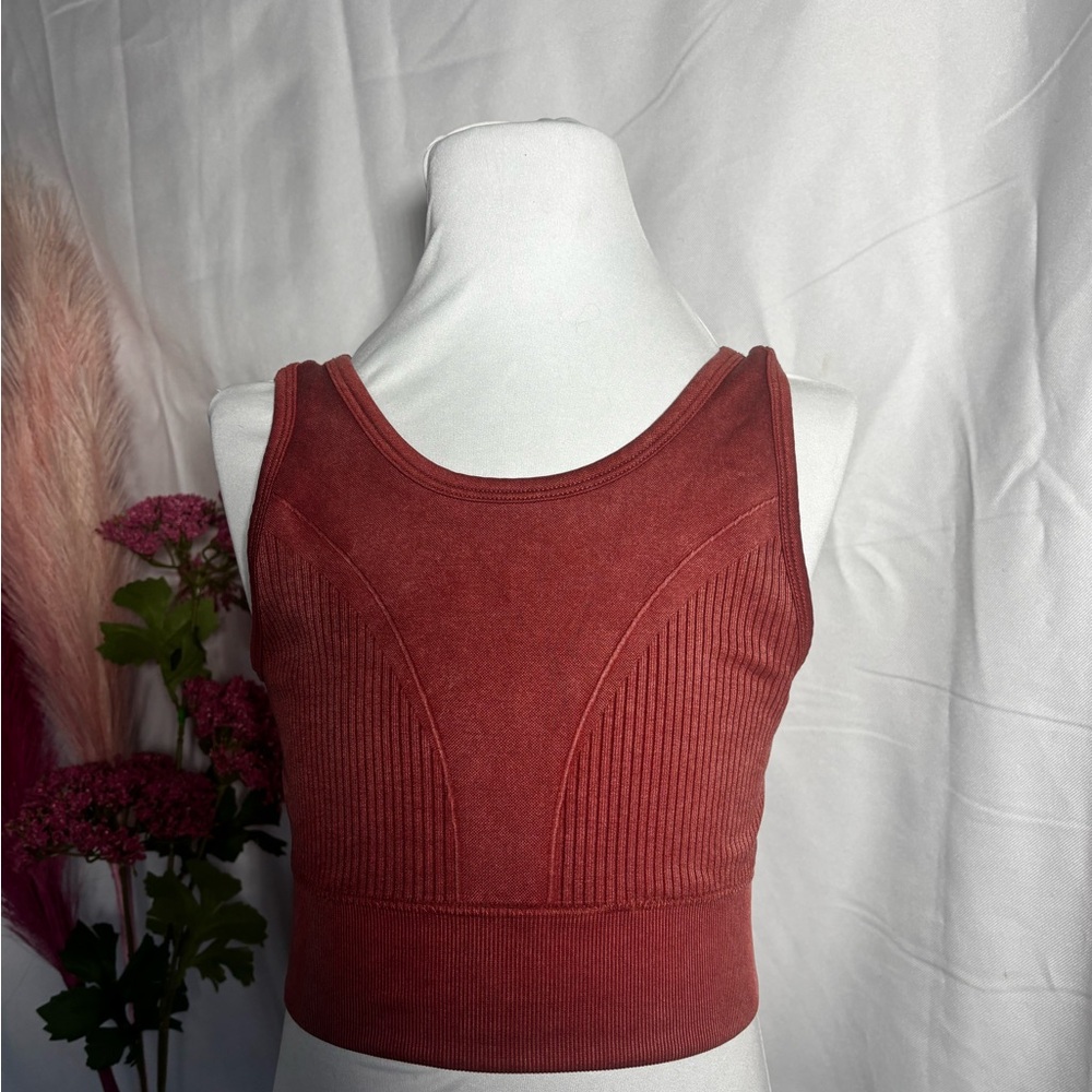 Women's Rust Ribbed longer sports bra